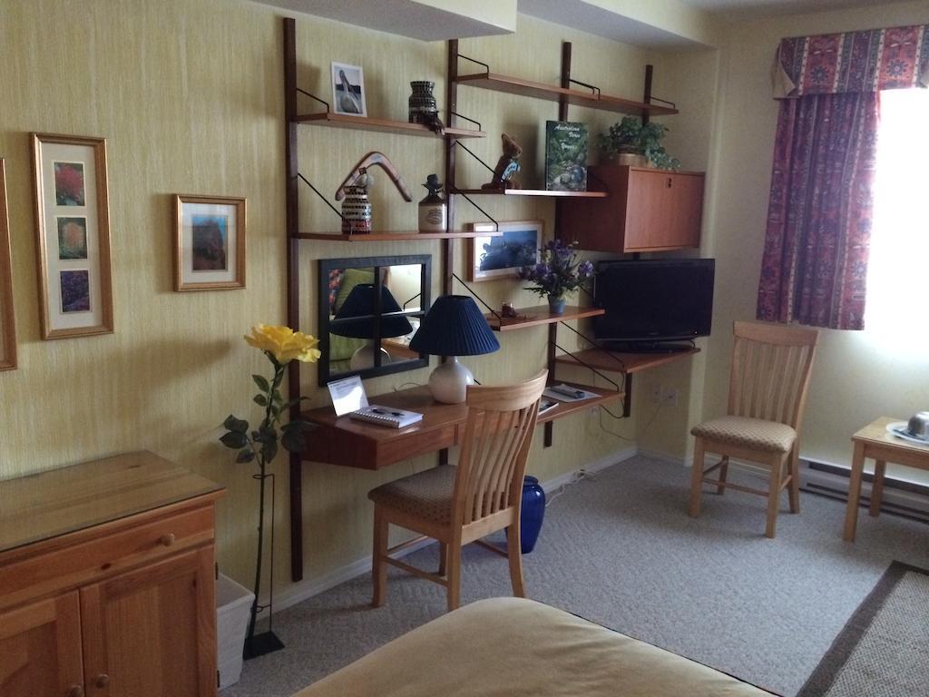 Cedar Heights B&B Cranbrook Esterno foto
